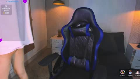 Snapshot of vladhellsing4 chatting on 06-03-26, 02:33 Vlad online show from 06-03-26, 02:33