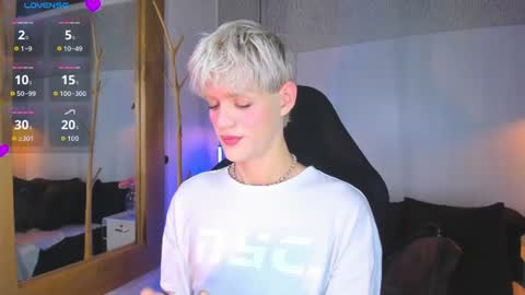 Vlad  online show from 07-22-26, 02:31