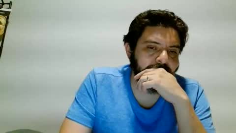 Snapshot of vollmonded chatting on 05-28-26, 01:14 Torcidomask online show from 05-28-26, 01:14