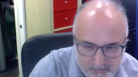 volpi72 online show from 04-23-26, 06:21