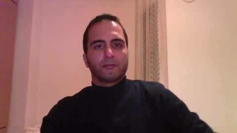 Snapshot of volve5 chatting on 01-05-25, 08:52 volve5 online show from 01-05-25, 08:52