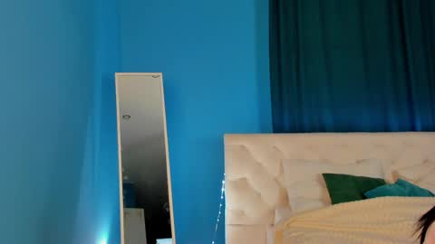 Vonen online show from 04-29-26, 01:21