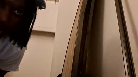 vonnieeb2x online show from 09-28-25, 04:29