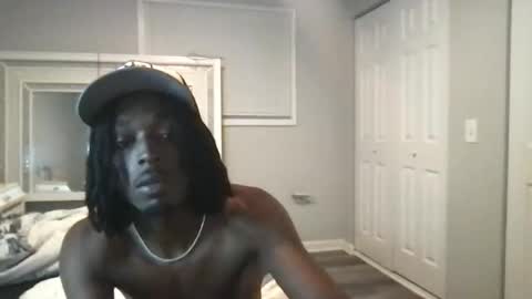 vonnieeb2x online show from 10-18-25, 05:21