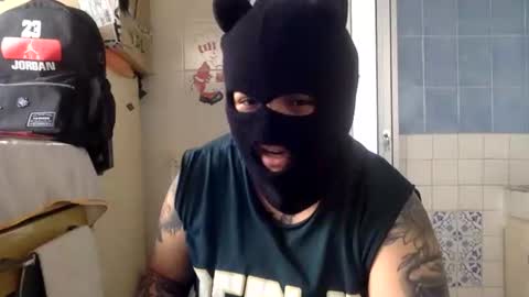 Danny and Ale online show from 02-10-26, 05:50