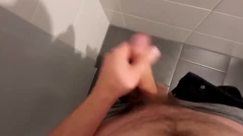 mcfly online show from 09-15-25, 06:52