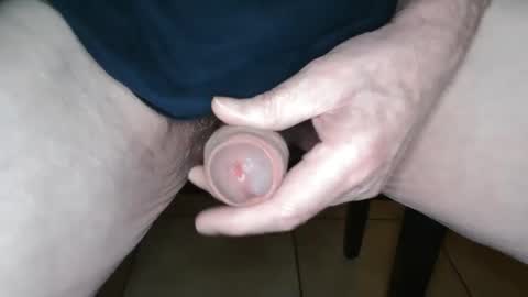 Snapshot of voyou95 chatting on 02-21-26, 10:22 voyou95 online show from 02-21-26, 10:22