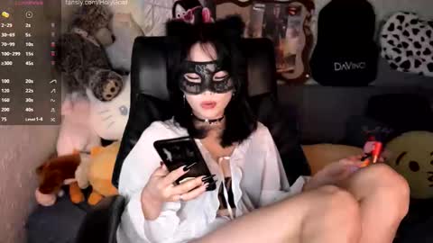 Snapshot of vrchan chatting on 11-15-25, 04:03 Vrchan online show from 11-15-25, 04:03