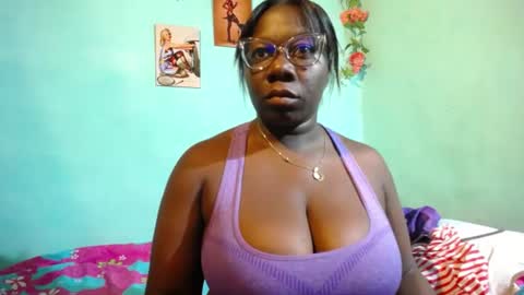 Snapshot of vskayper chatting on 07-12-26, 07:27 skay online show from 07-12-26, 07:27