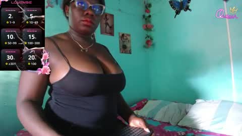 Snapshot of vskayper chatting on 07-17-26, 02:24 skay online show from 07-17-26, 02:24