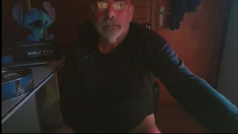 oscar online show from 11-08-25, 06:51