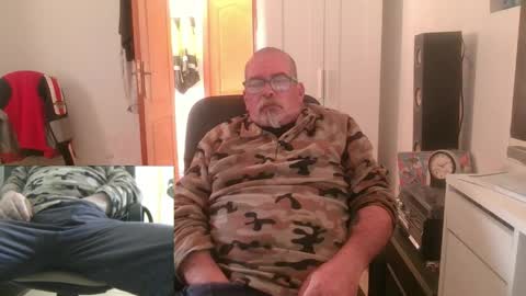 Snapshot of vuda77 chatting on 03-22-26, 01:47 oscar online show from 03-22-26, 01:47