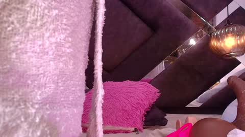 Snapshot of vvioleta_ chatting on 01-07-25, 09:07 Violeta online show from 01-07-25, 09:07