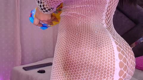 Snapshot of vvioleta_ chatting on 01-11-25, 03:13 Violeta online show from 01-11-25, 03:13