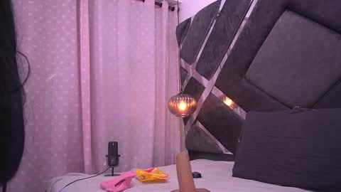 Snapshot of vvioleta_ chatting on 02-11-25, 03:08 Violeta online show from 02-11-25, 03:08