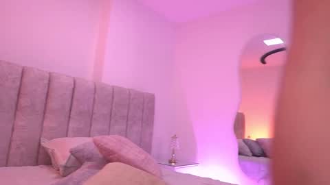 Violeta online show from 01-14-26, 03:12