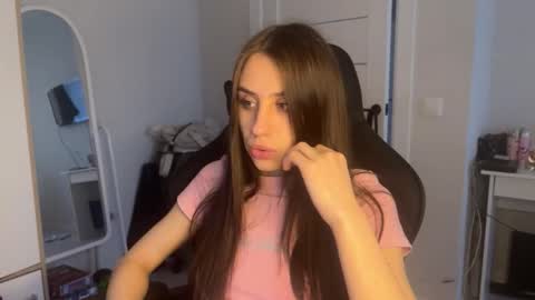 Arina online show from 03-18-26, 10:07