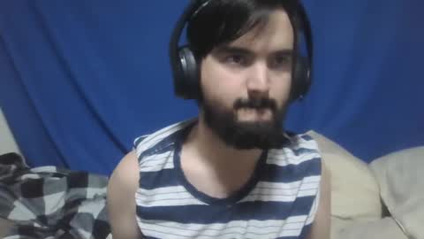 Snapshot of vygrax chatting on 12-24-24, 09:33 Vygrax online show from 12-24-24, 09:33