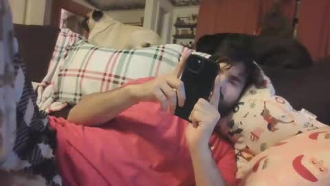 Snapshot of vygrax chatting on 01-01-25, 01:04 Vygrax online show from 01-01-25, 01:04