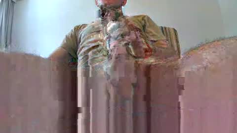 Snapshot of vype121 chatting on 01-10-26, 08:05 vype121 online show from 01-10-26, 08:05