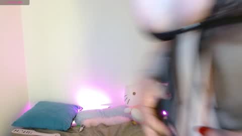 kitty SUPORT ME AND MY BABY SINGLE MOMY online show from 12-07-24, 05:31