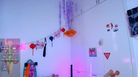 Waifu exe online show from 11-17-25, 05:13