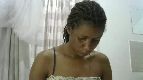 wakanda_goddess online show from 03-08-25, 05:17