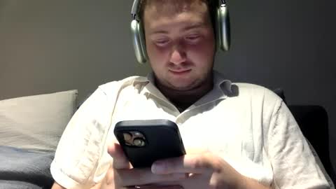 wowaweeman online show from 09-24-25, 02:26