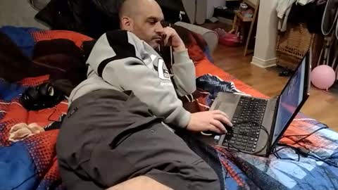 Snapshot of wakarimashitaz chatting on 12-04-25, 06:44 Wakarimashita01 online show from 12-04-25, 06:44