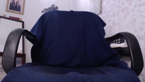 John online show from 12-19-25, 08:05