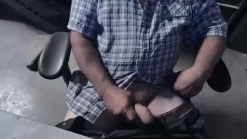 Snapshot of wakesblowinclouds chatting on 10-03-25, 10:34 wakesblowinclouds online show from 10-03-25, 10:34