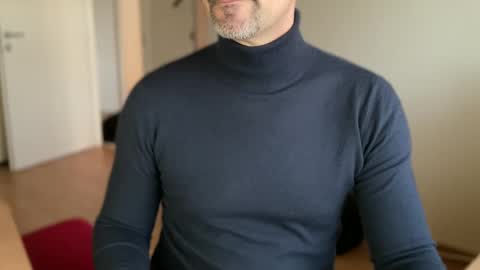 Snapshot of walky78 chatting on 01-14-25, 07:59 walky78 online show from 01-14-25, 07:59