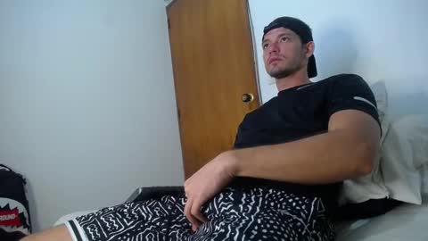 walnniel_concordia online show from 03-11-25, 04:43