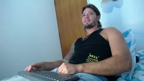 walnniel_concordia online show from 10-10-25, 04:11