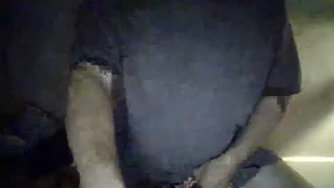 Snapshot of waltbkk chatting on 10-20-25, 04:13 Walter online show from 10-20-25, 04:13