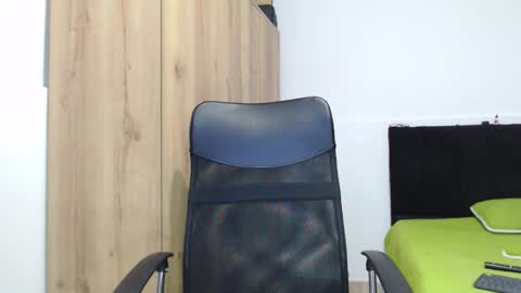 WALTER BROWN  online show from 11-24-25, 04:51