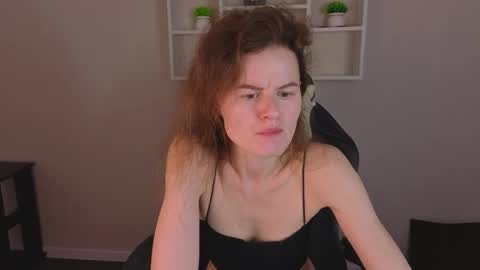 Wanda online show from 03-29-26, 01:00