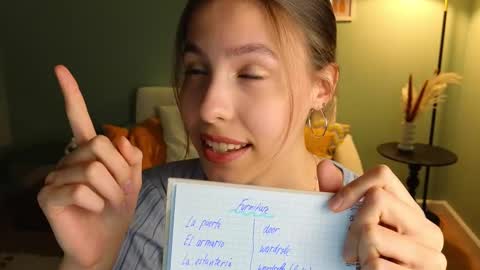 Wendy. Hello Honeys Ill see you 2nd 5th 7th this week love you3 online show from 03-12-25, 04:35