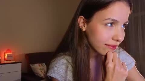 Wendy. Hello Honeys Ill see you 2nd 5th 7th this week love you3 online show from 10-13-25, 06:08