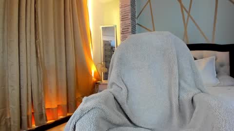 Snapshot of wanda_walton chatting on 01-08-25, 11:09 Wanda online show from 01-08-25, 11:09