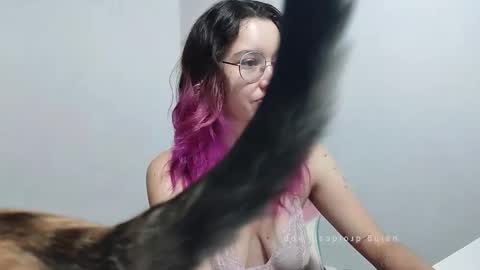 Wanda online show from 12-14-25, 12:10