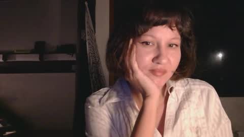 Snapshot of wanderwhitch chatting on 02-10-26, 03:43 Miya online show from 02-10-26, 03:43