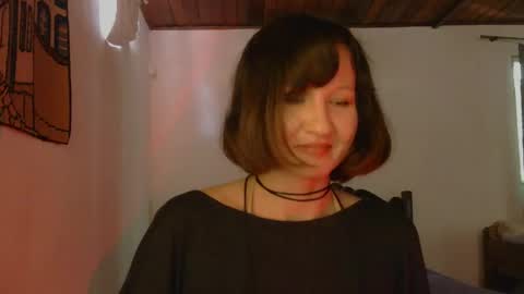 Snapshot of wanderwhitch chatting on 03-05-26, 03:19 Miya online show from 03-05-26, 03:19