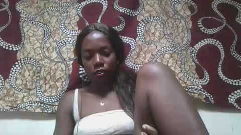 Snapshot of wangela chatting on 02-19-26, 07:04 wangela online show from 02-19-26, 07:04