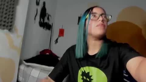 Waningrose  Lu online show from 12-20-24, 04:14