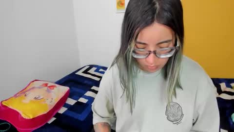 Waningrose  Lu online show from 12-02-25, 01:50