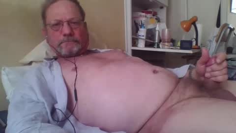 Tibo Love online show from 04-13-26, 01:05