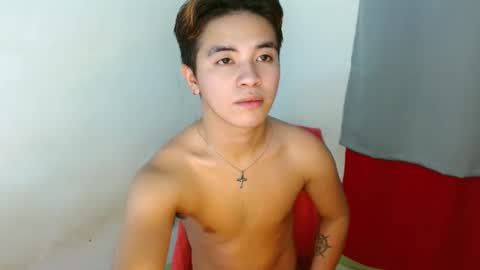 Snapshot of wantedtwink_69 chatting on 10-05-25, 04:00 itsmeyour dewji on ig online show from 10-05-25, 04:00