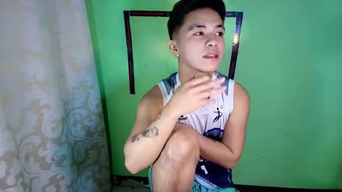 Snapshot of wantedtwink_69 chatting on 10-10-25, 03:55 itsmeyour dewji on ig online show from 10-10-25, 03:55