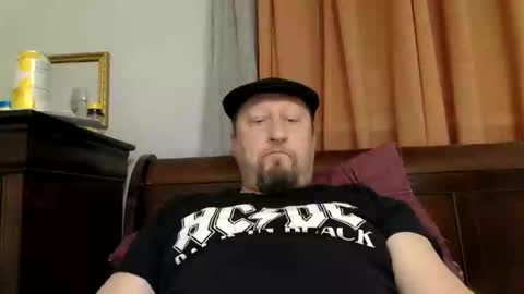 wantstoperform online show from 01-11-25, 01:59